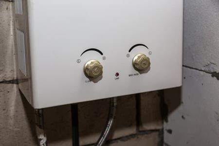 Tankless Water Heater Installation & Repair Thumbnail